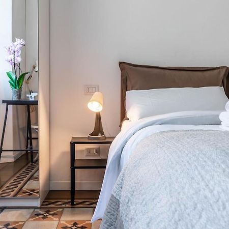 Appartamento Bilocale Zara - Stazione Centrale - Isola Design District 밀라노 외부 사진